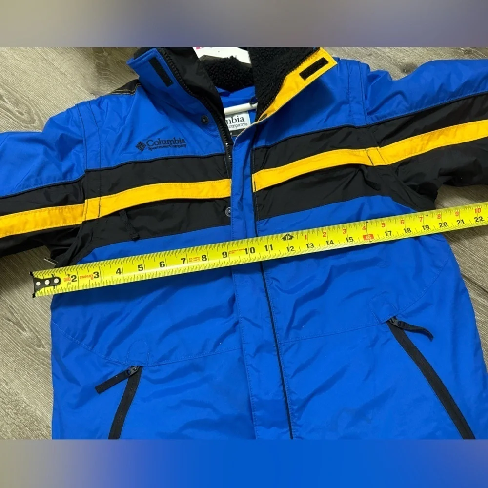 Columbia Youth 14/16 Zip/Snap Button Winter Thick Outdoor Jacket Blue Nylon